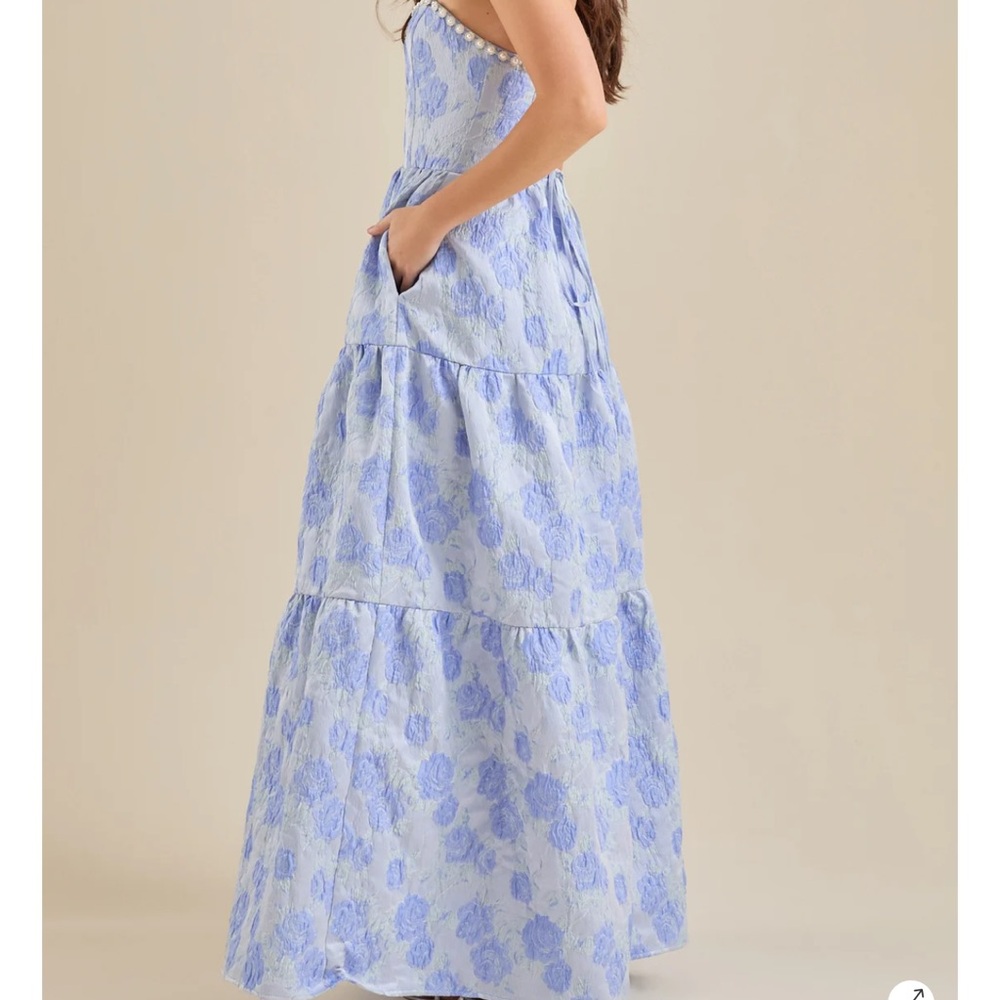 Altar’d State Skye Maxi Formal Dress - Picture 2 of 6